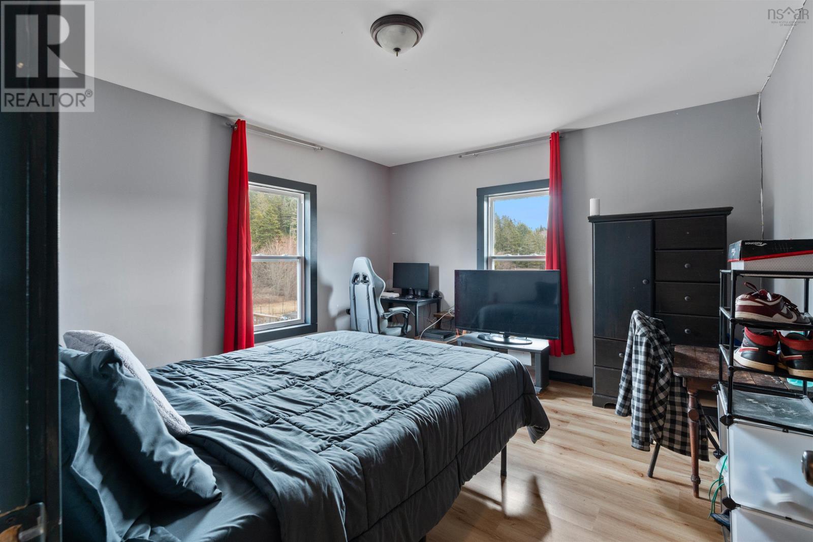 Property 30 of 36 of 16236 Highway 316