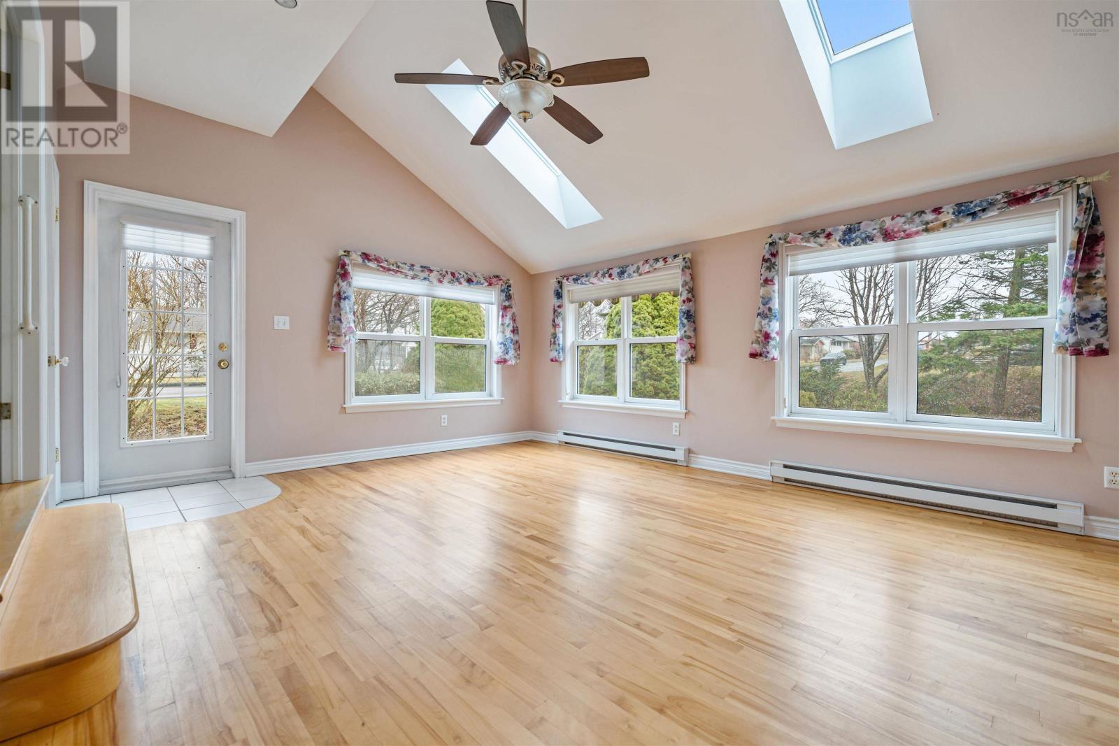 Property 20 of 44 of 74 Louisburg Lane