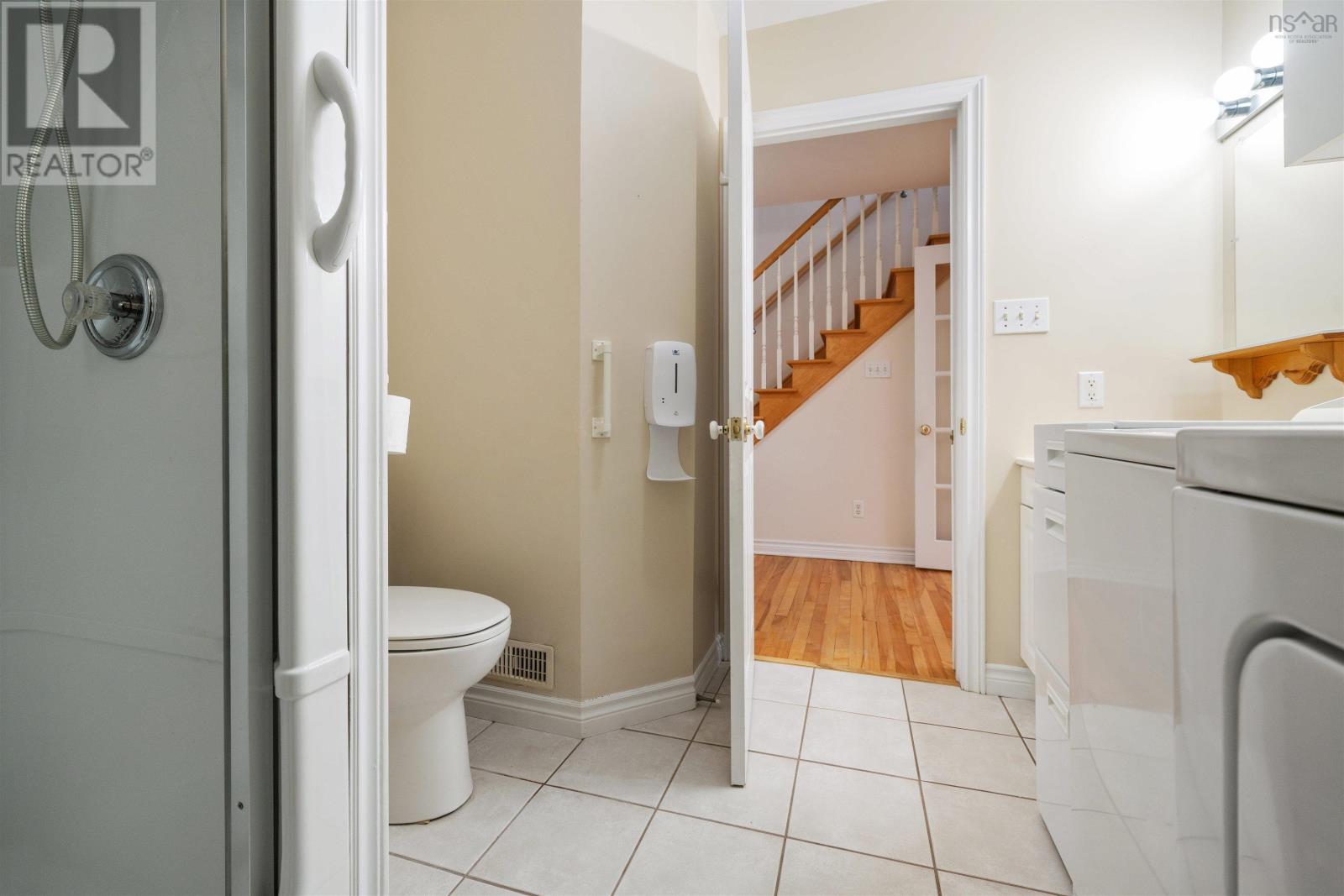 Property 22 of 44 of 74 Louisburg Lane