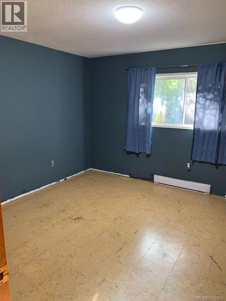 1146 Sluggett Rd — photo 12