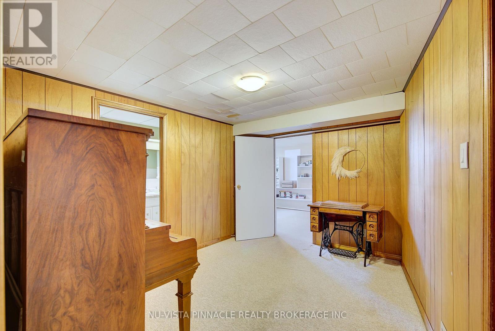 21752 RICHMOND STREET Property Photo