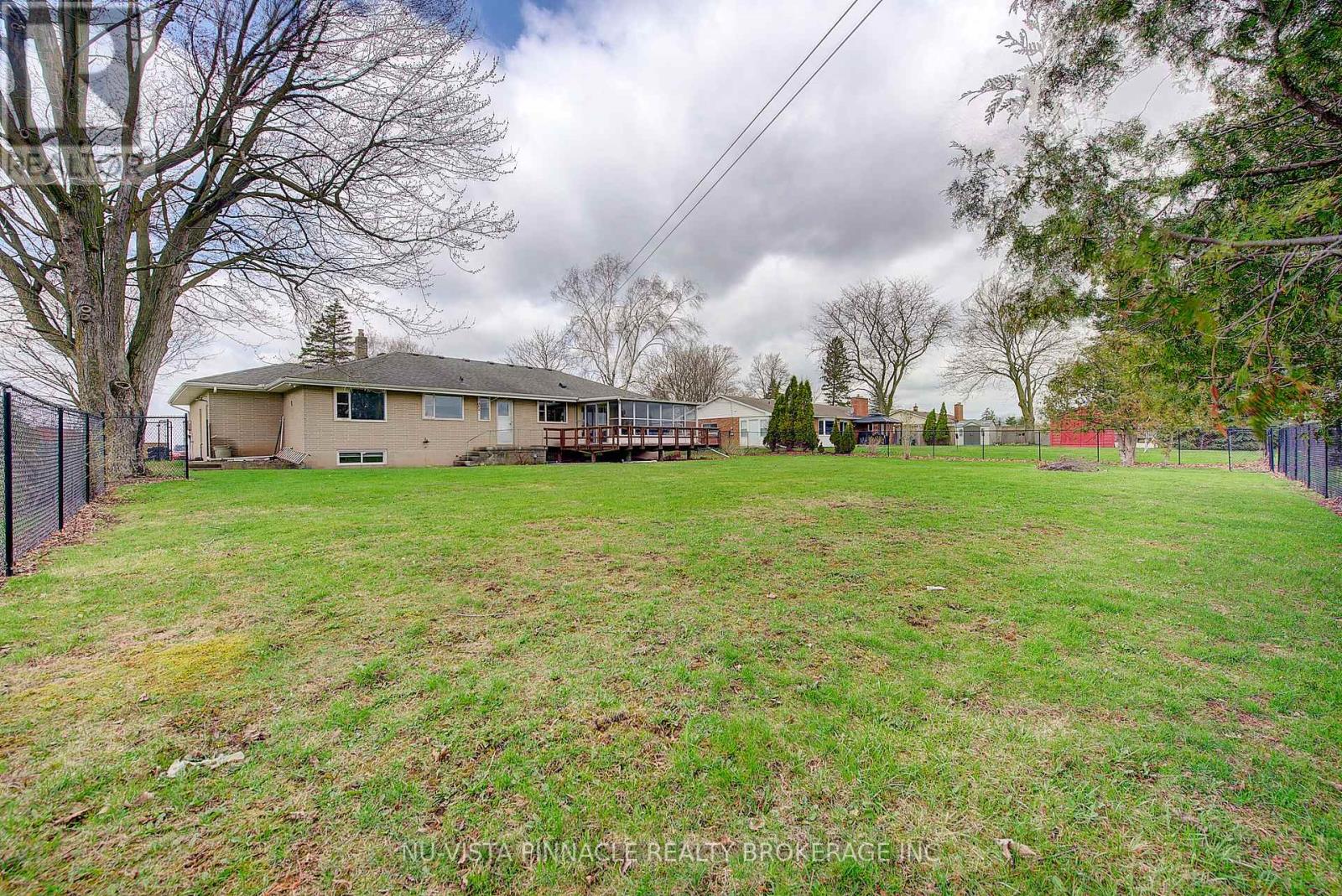 21752 RICHMOND STREET Property Photo