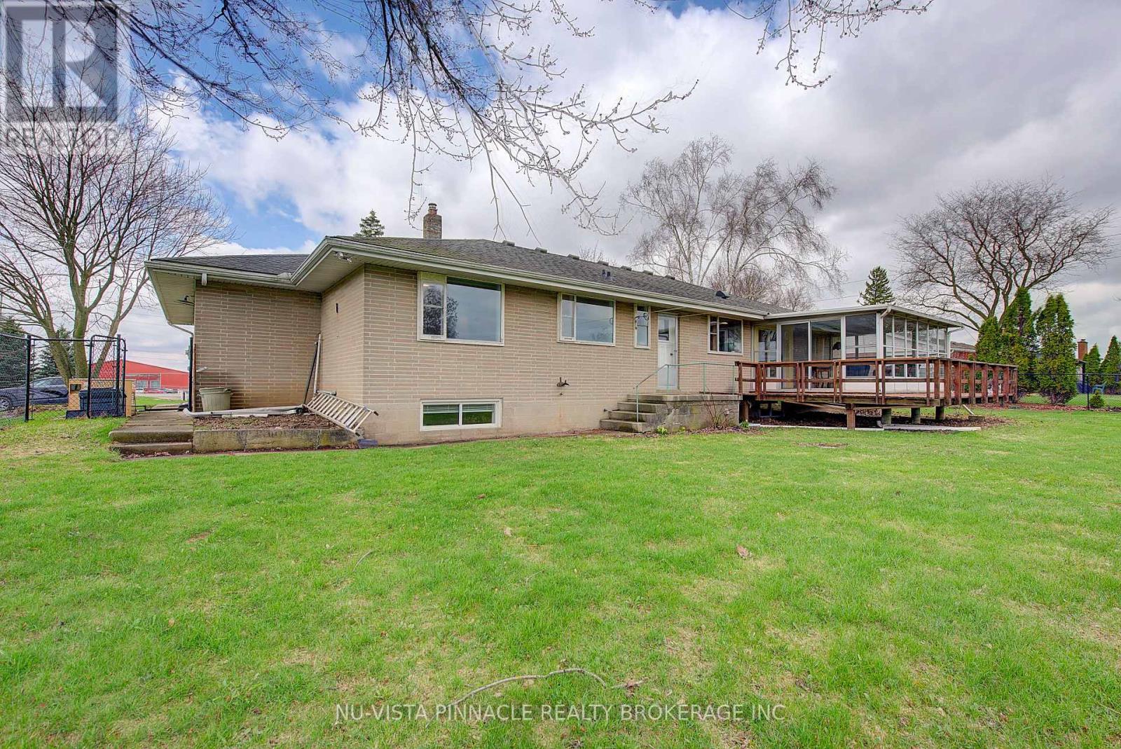 21752 RICHMOND STREET Property Photo