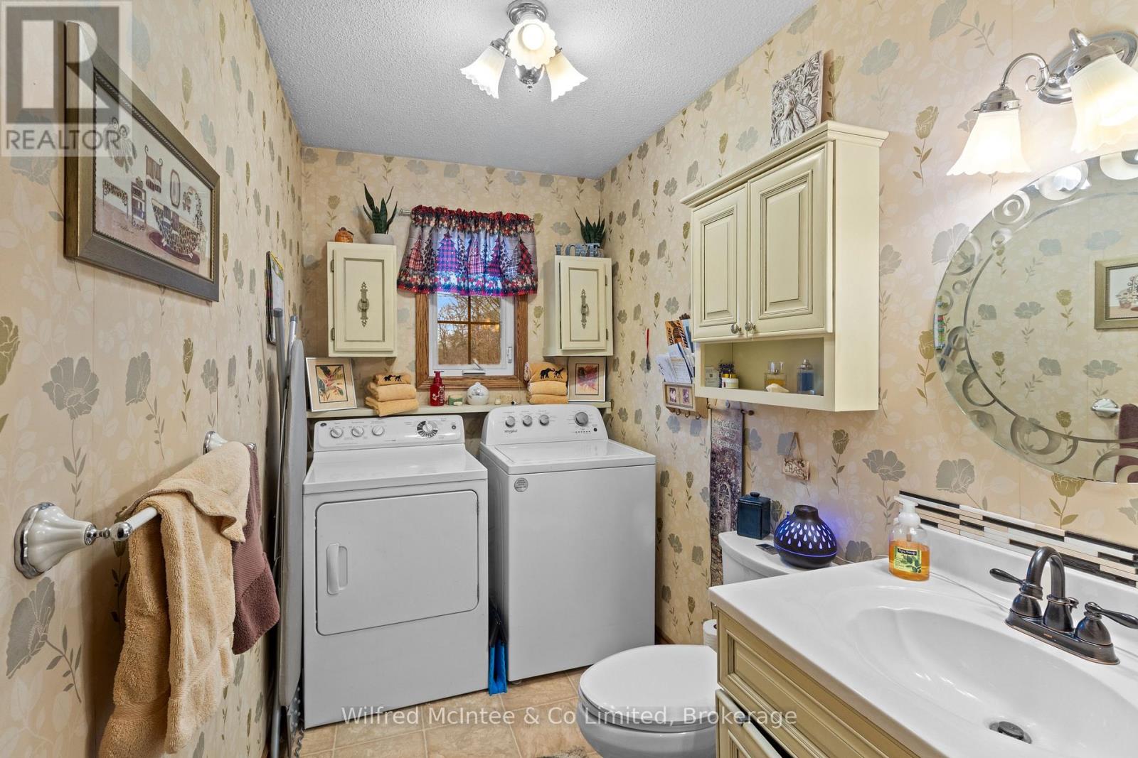 333424 CONCESSION 1 - 18