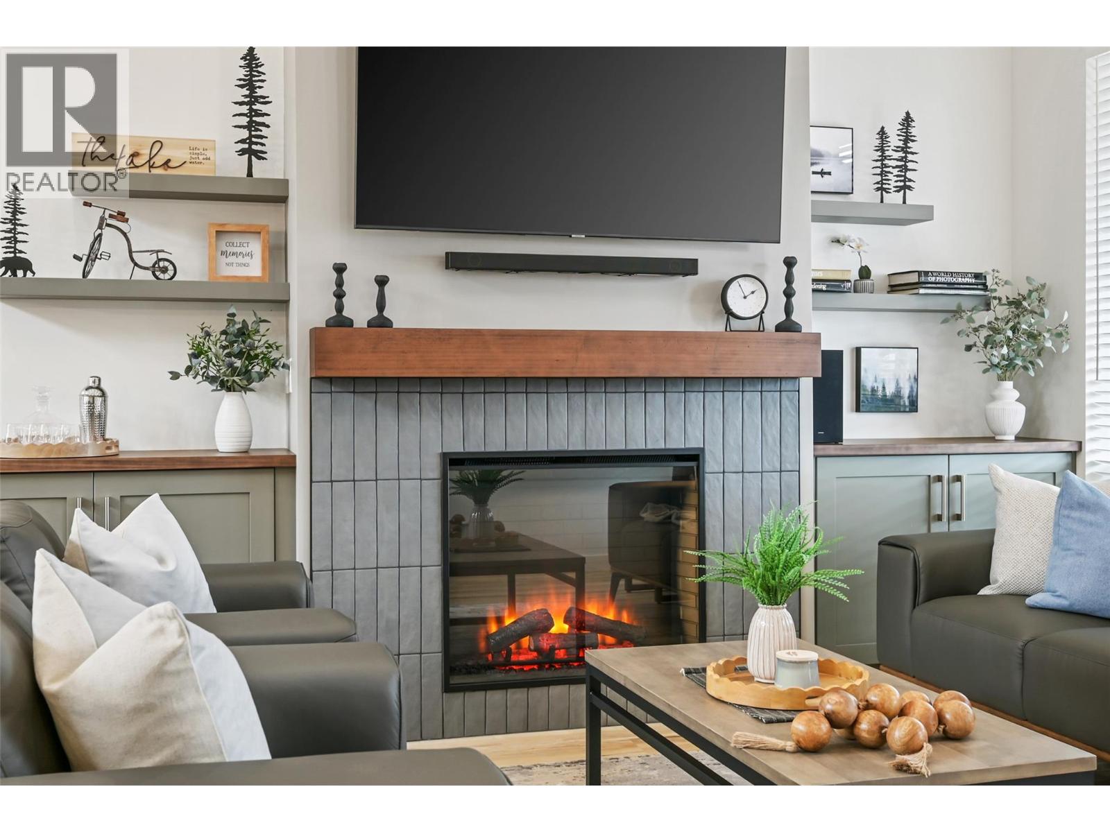 #22B 5150 FAIRWAY DRIVE - 15