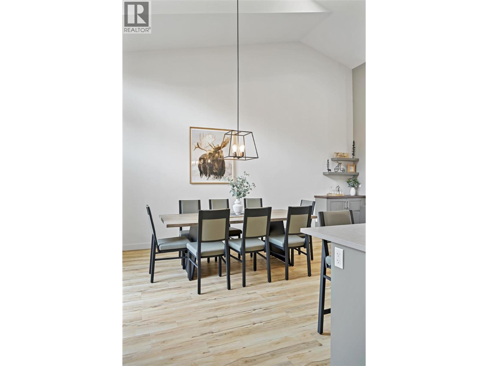 #22B 5150 FAIRWAY Drive - 26
