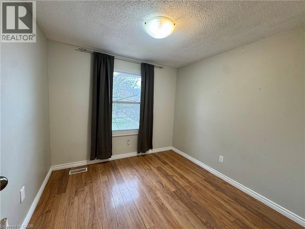 129 EDWARD Street, Cambridge, Ontario, N3C1K4 — Photo 11