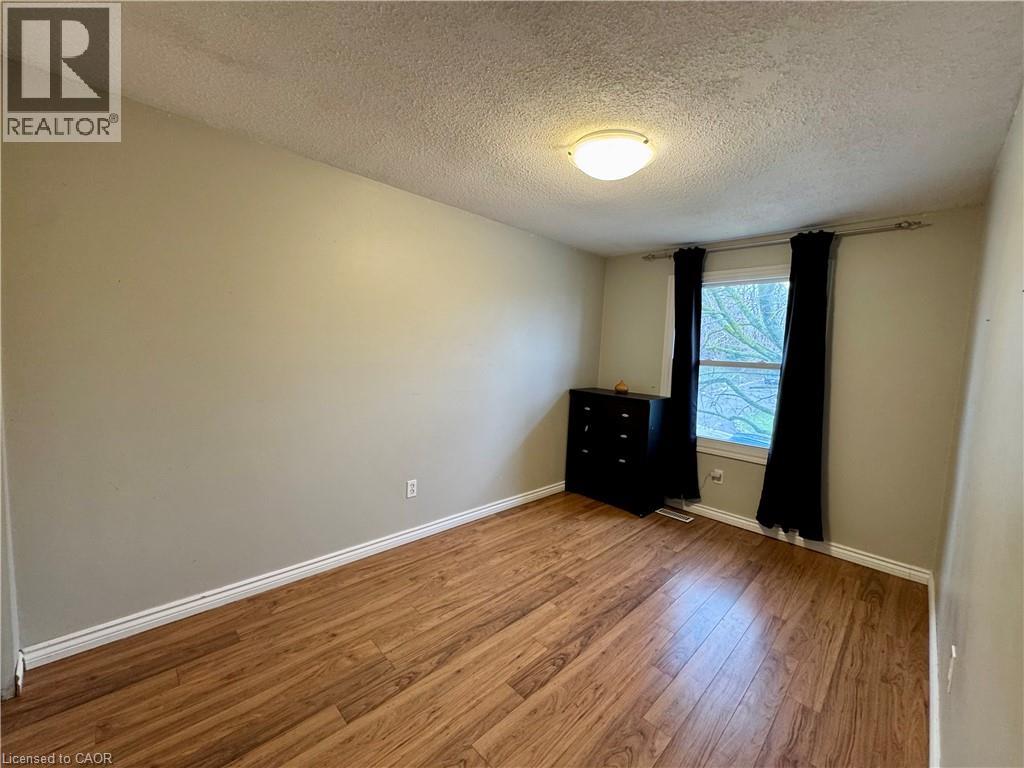 129 EDWARD Street, Cambridge, Ontario, N3C1K4 — Photo 8