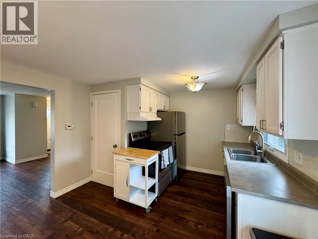 129 EDWARD Street, Cambridge, Ontario, N3C1K4 — Photo 5