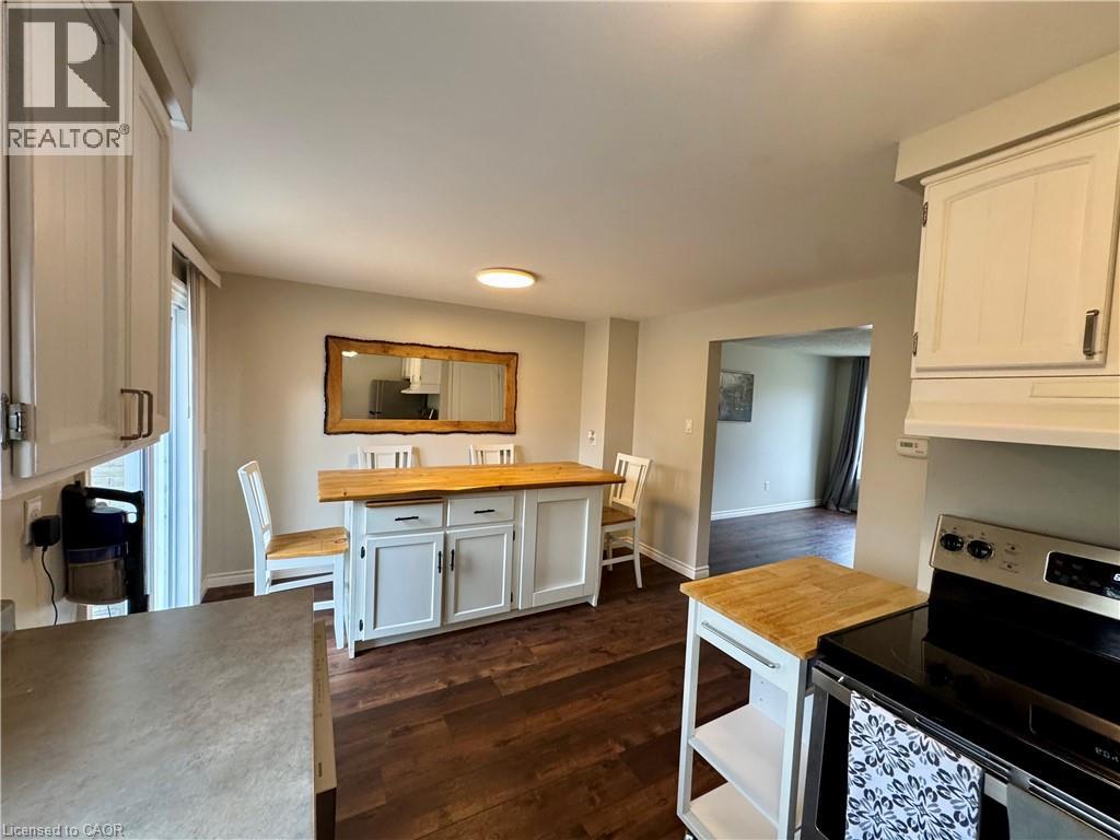 129 EDWARD Street, Cambridge, Ontario, N3C1K4 — Photo 6