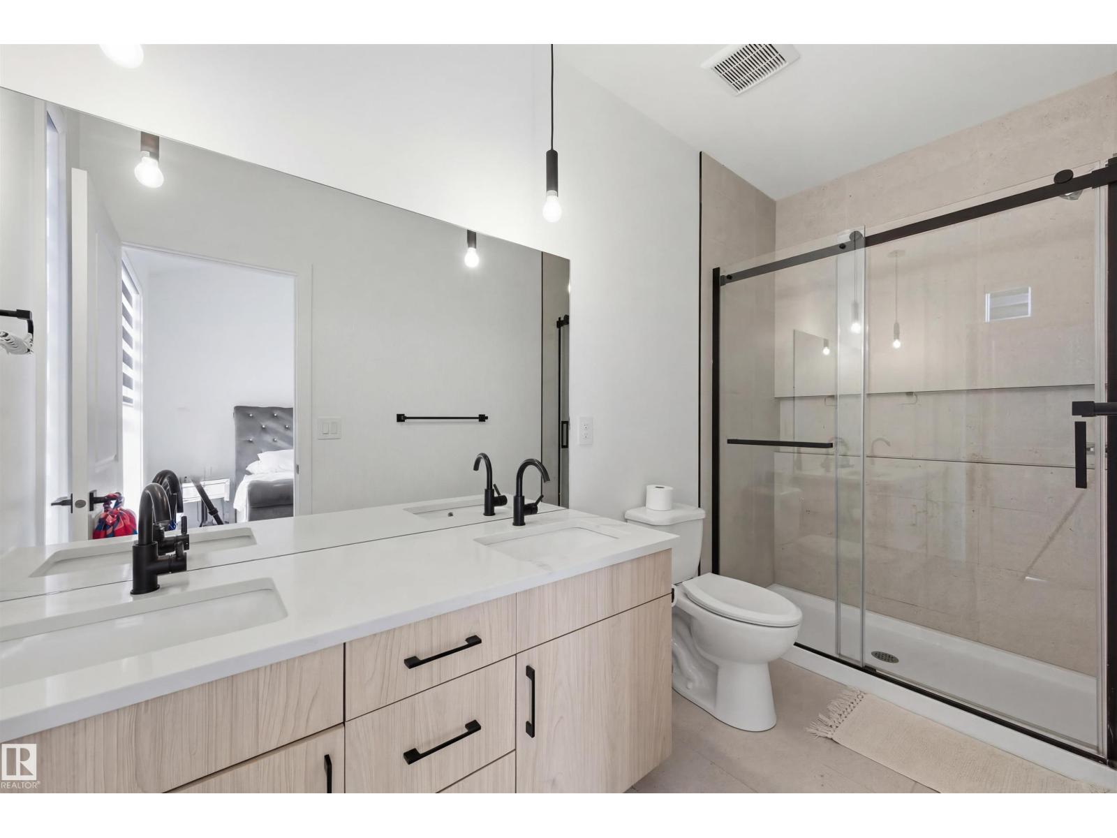 #3 12204 121 AV NW - 23