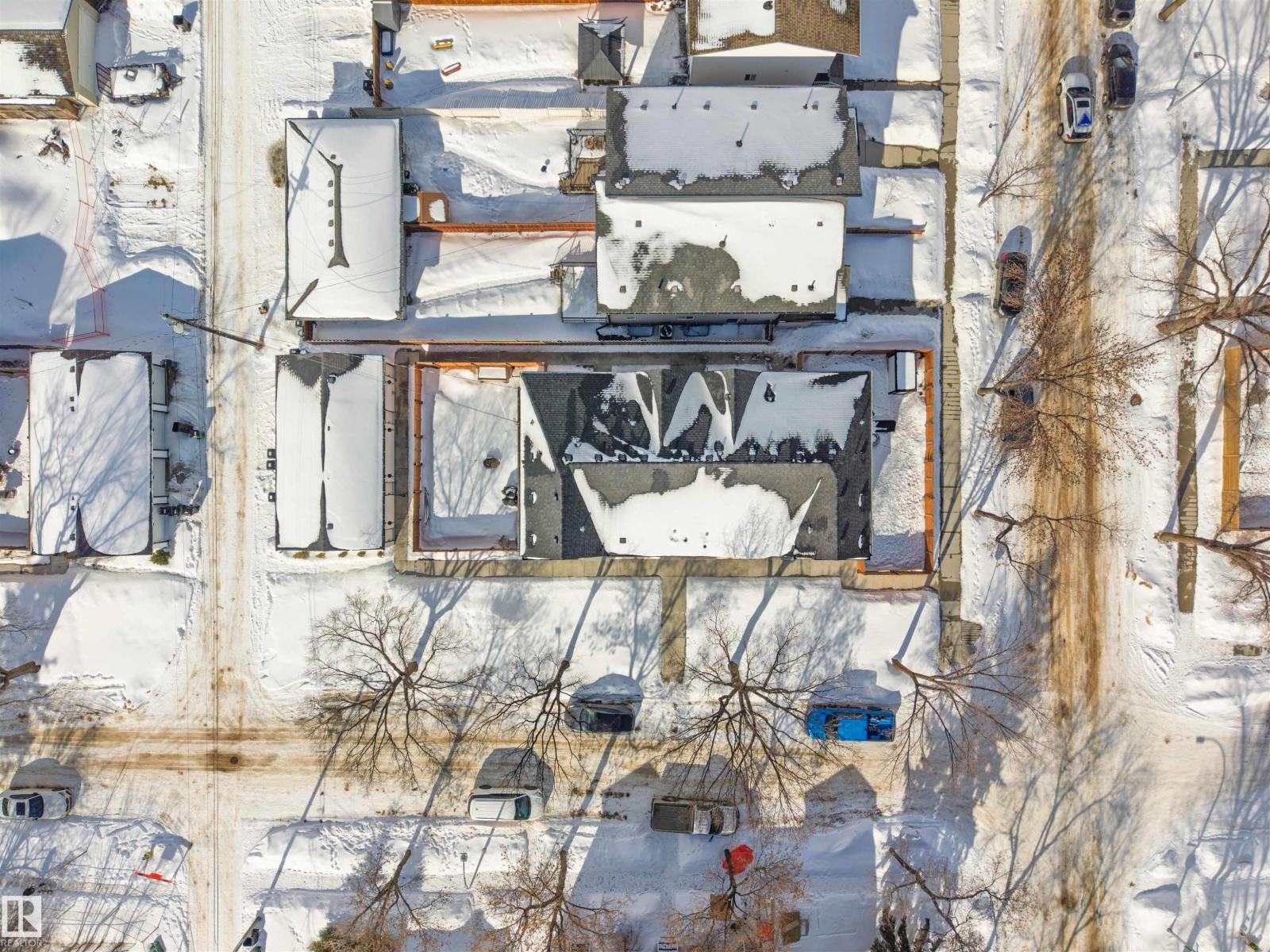 #3 12204 121 AV NW - 40