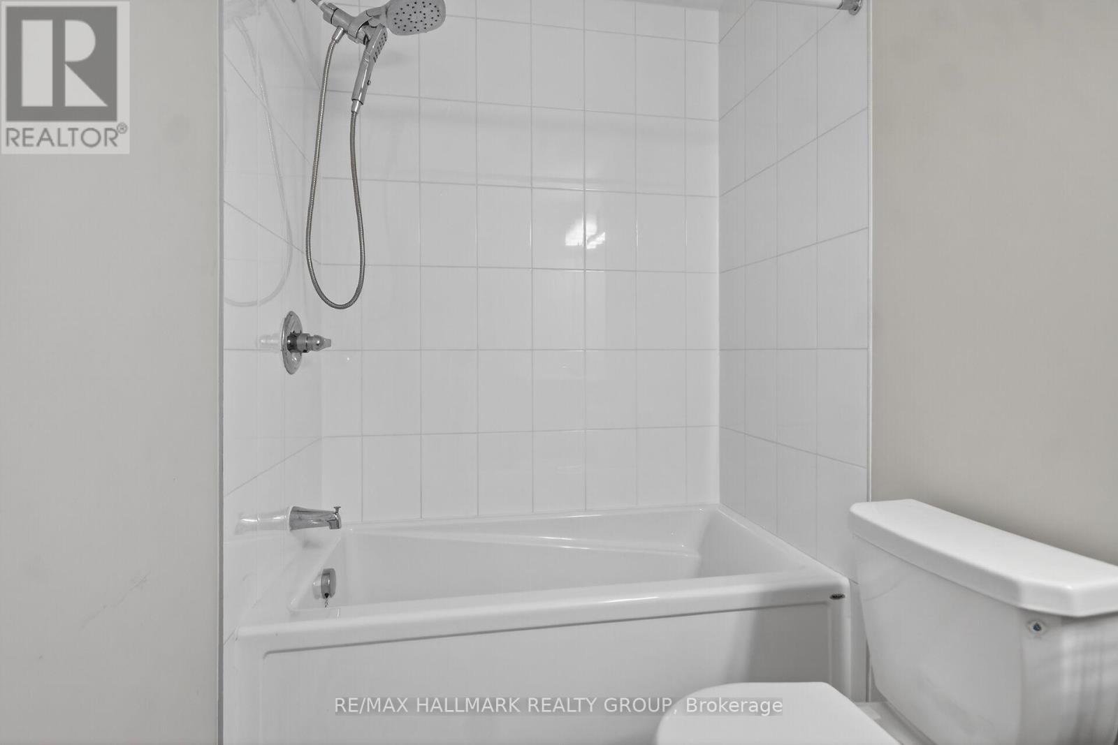 238 PURSUIT TERRACE - 32