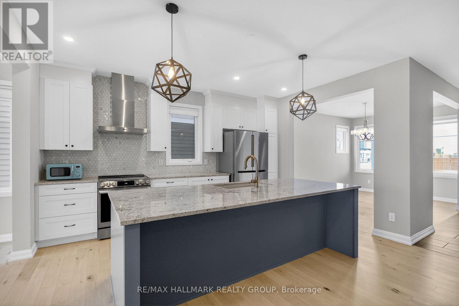 238 PURSUIT TERRACE - 8