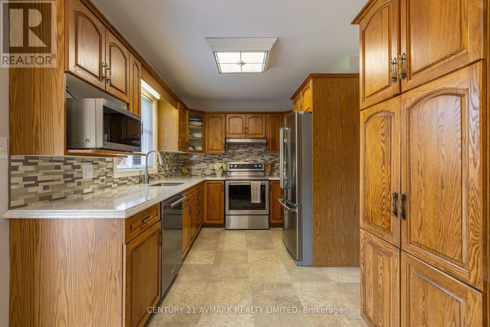 154 MICHAEL DRIVE — photo 17