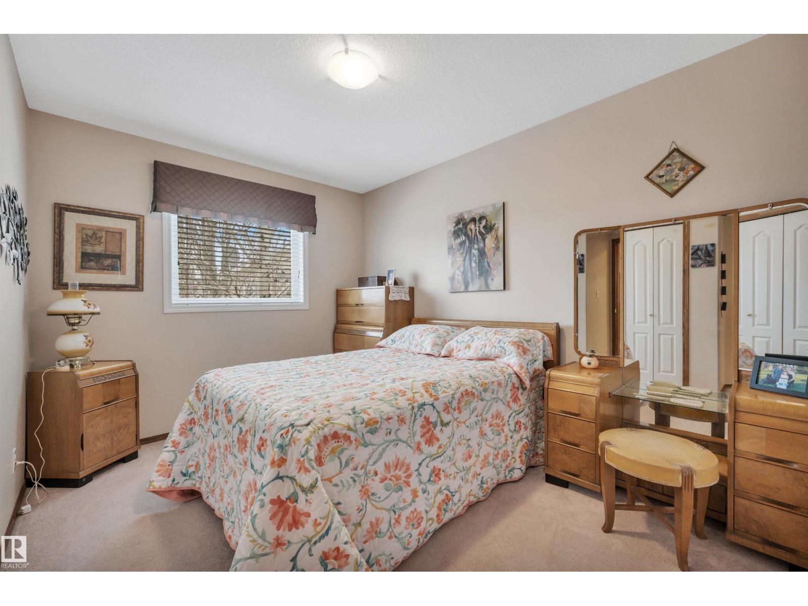 128 Regal WY, Sherwood Park