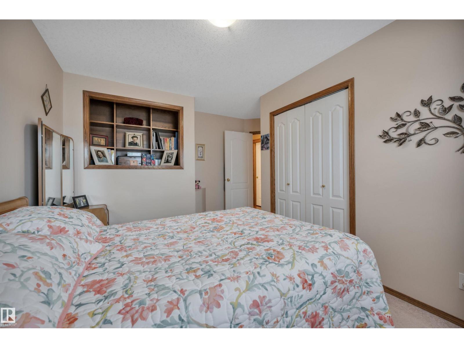 128 Regal WY, Sherwood Park
