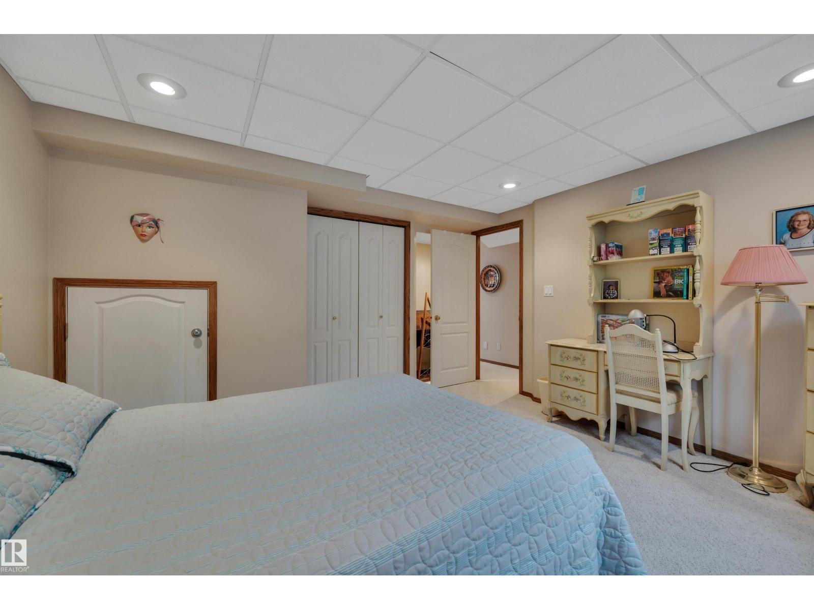 128 Regal WY, Sherwood Park