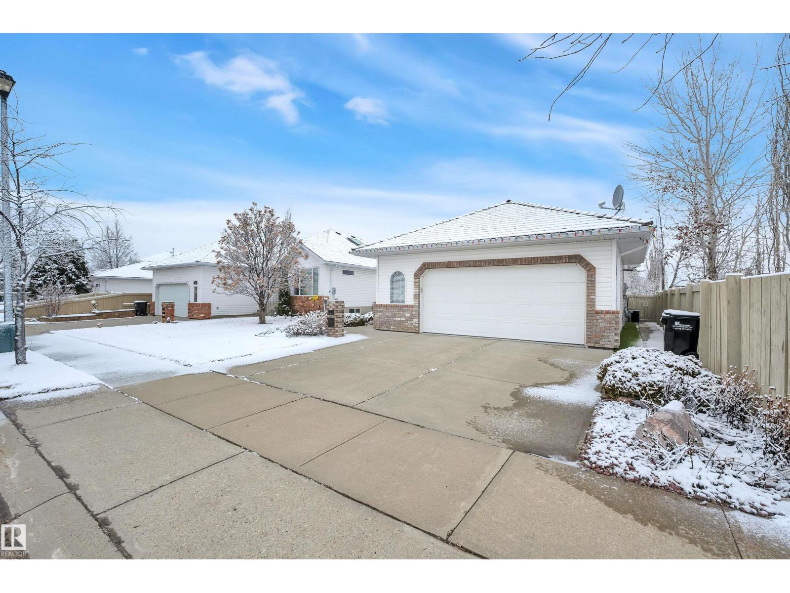 128 Regal WY, Sherwood Park