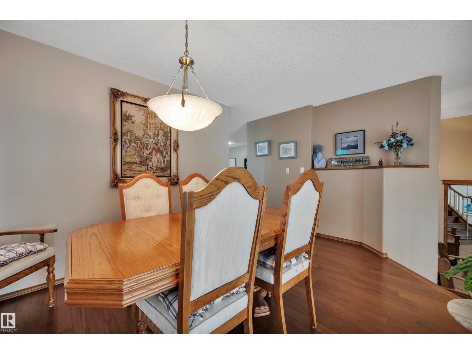 128 Regal WY, Sherwood Park