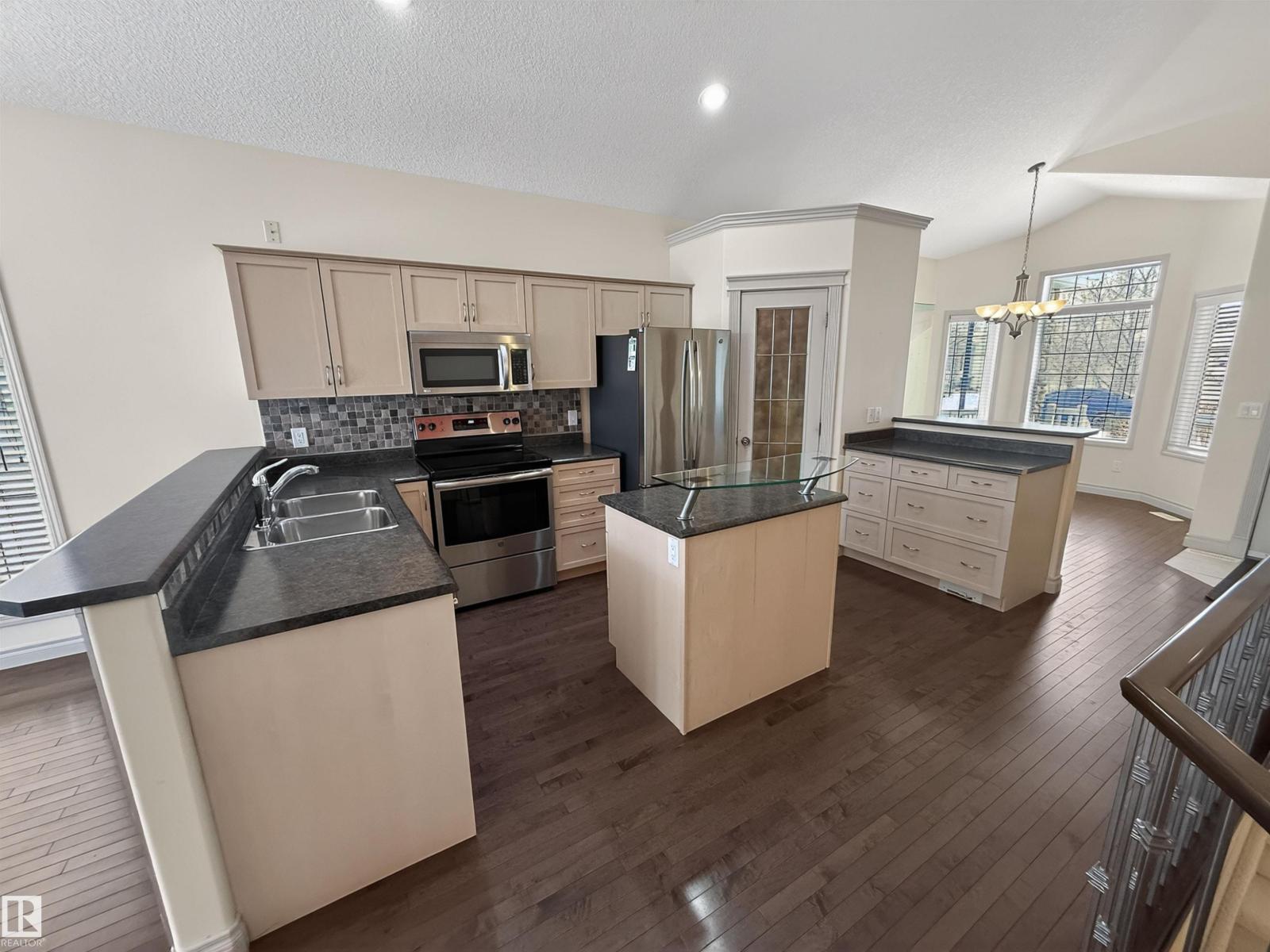 6 BRIARWOOD VG, Stony Plain