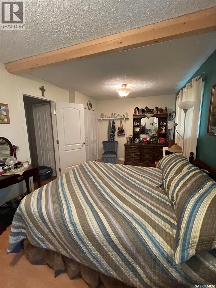 35 acres South Hudson Bay - 18