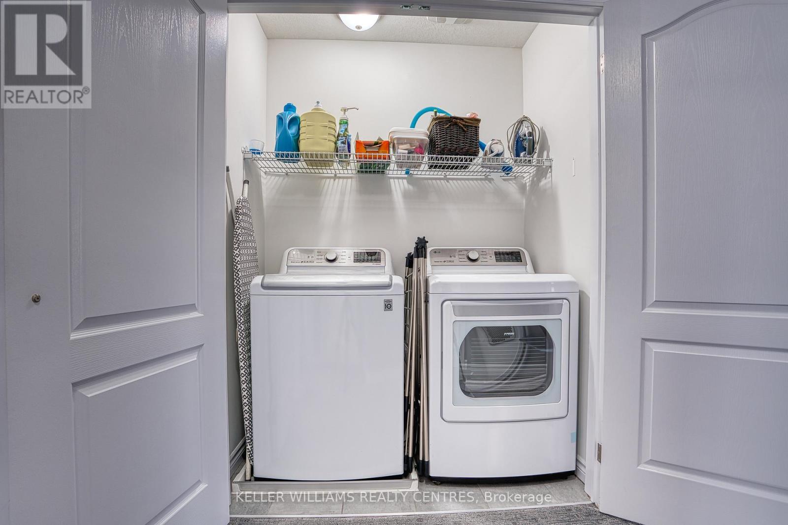 148 JACOB STREET E - 22