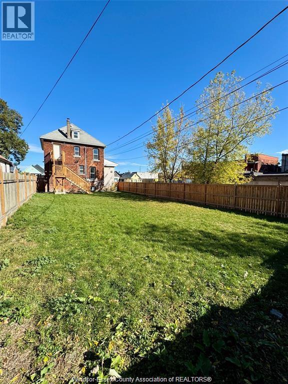 531 LANGLOIS AVENUE - 24