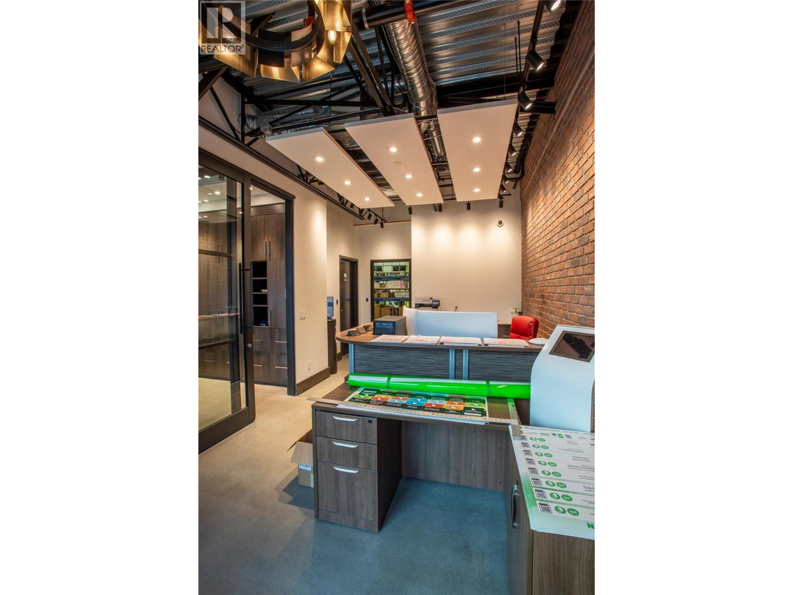 810 Clement Avenue Unit# 105, Kelowna