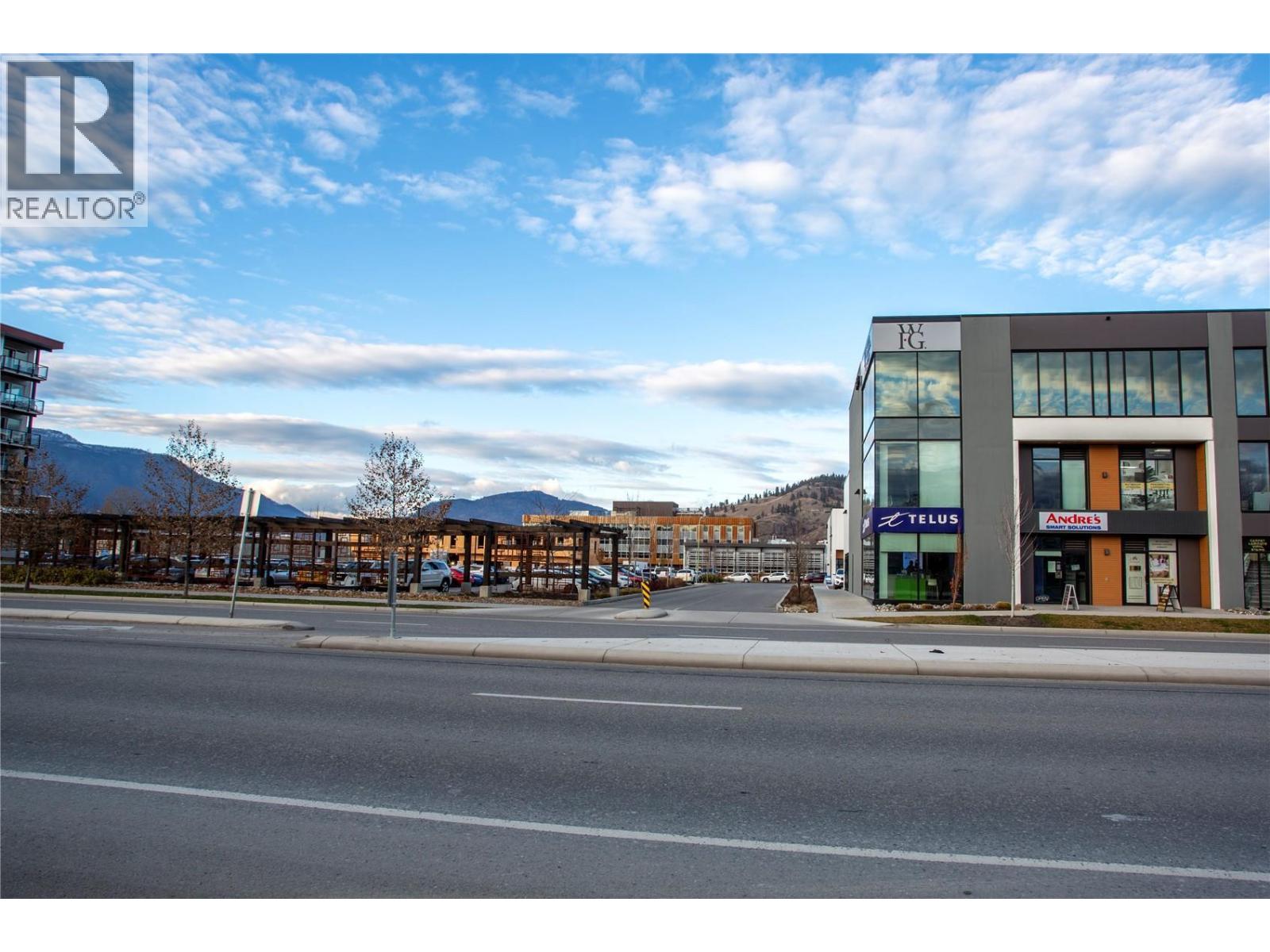 810 Clement Avenue Unit# 105, Kelowna