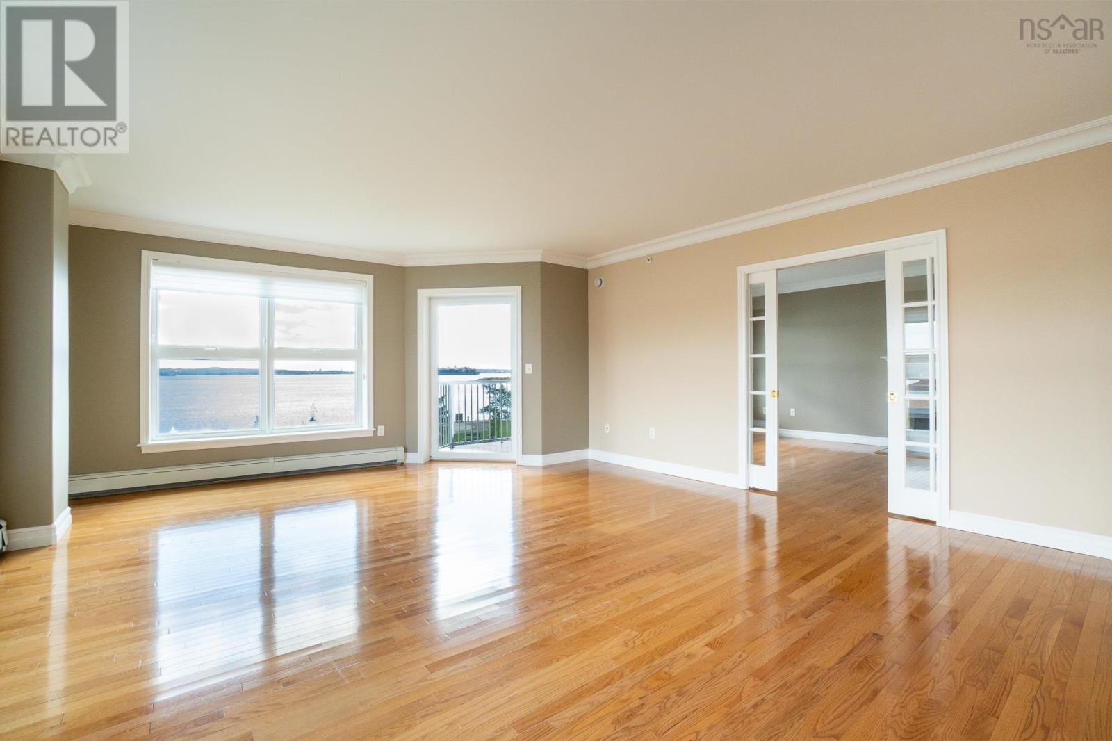 Property 15 of 44 of 303 99 Waterfront Drive