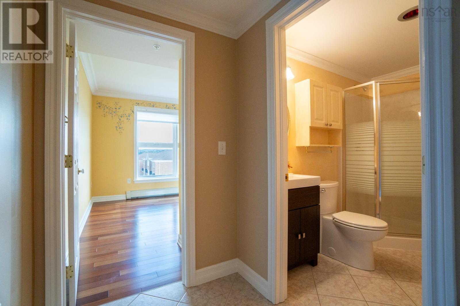 Property 37 of 44 of 303 99 Waterfront Drive