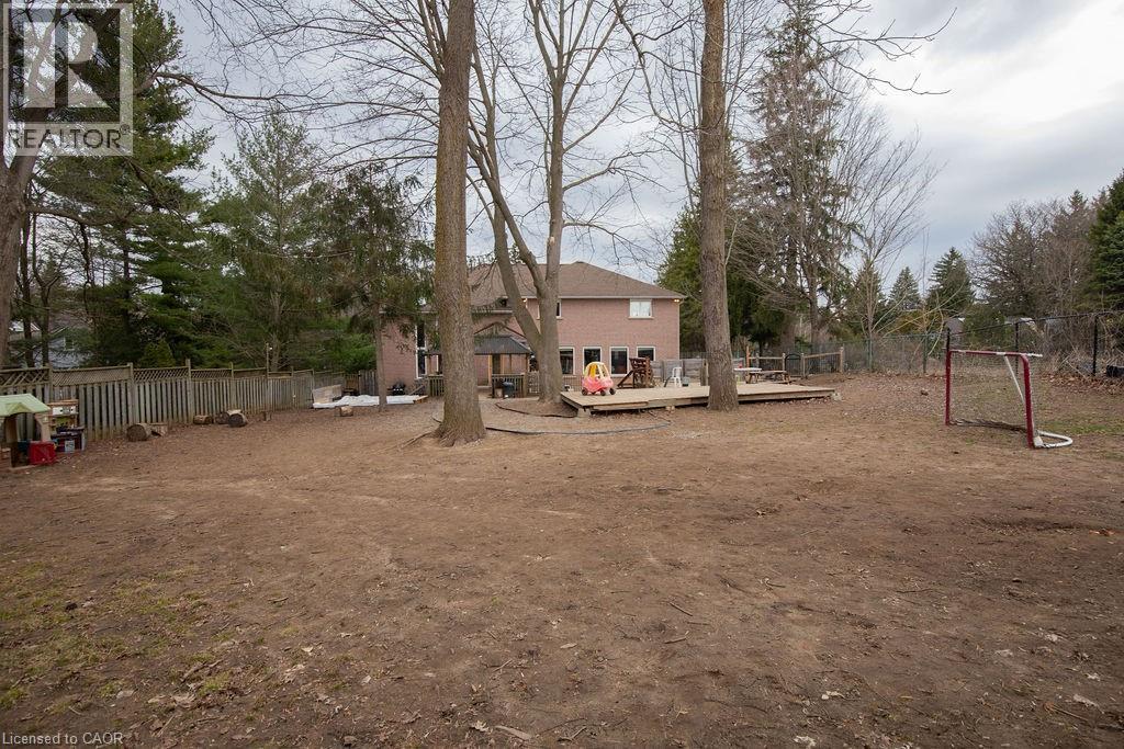 144 WILSON Street E, Ancaster, Ontario, L9G2B7 — Photo 3