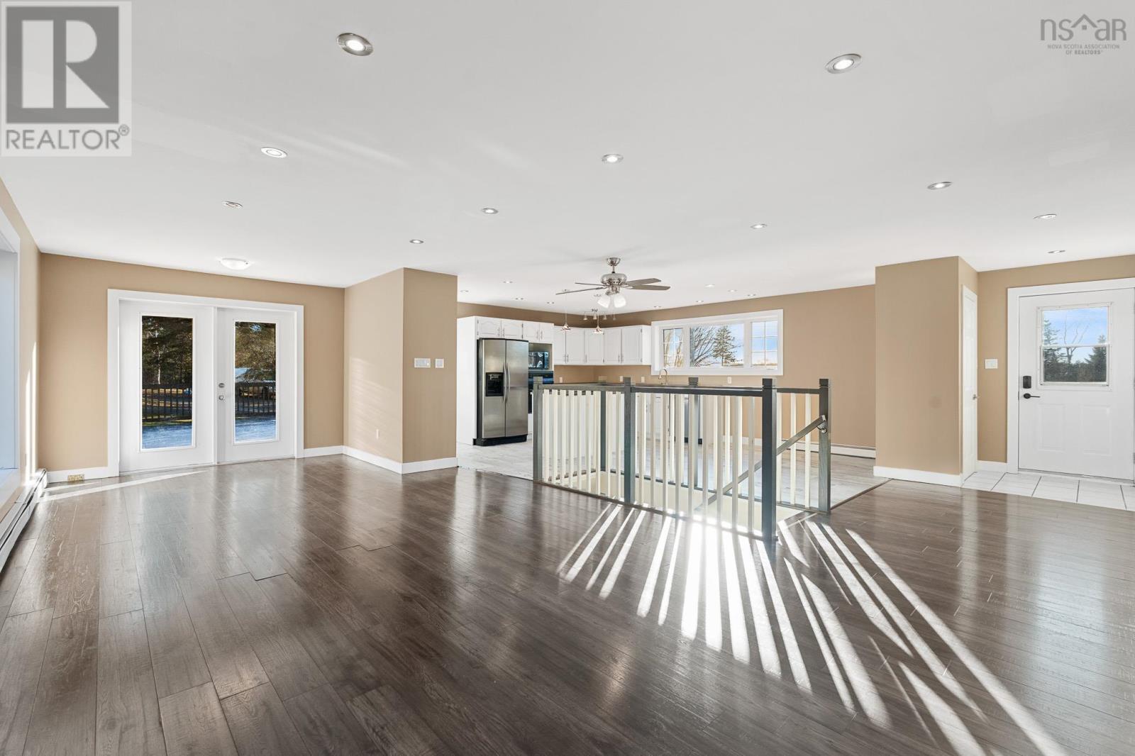 Property 7 of 48 of 44 Lahey Drive