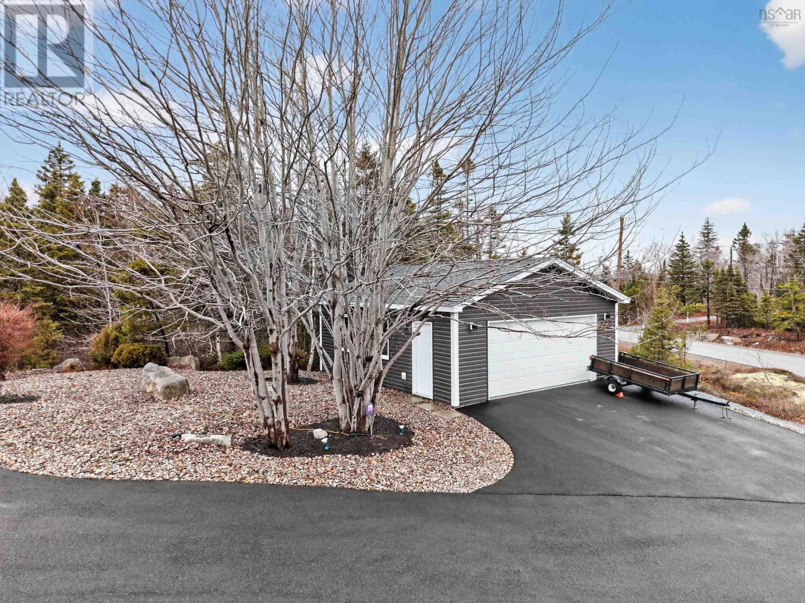 Property 3 of 51 of 40 Sutherland Dr Drive