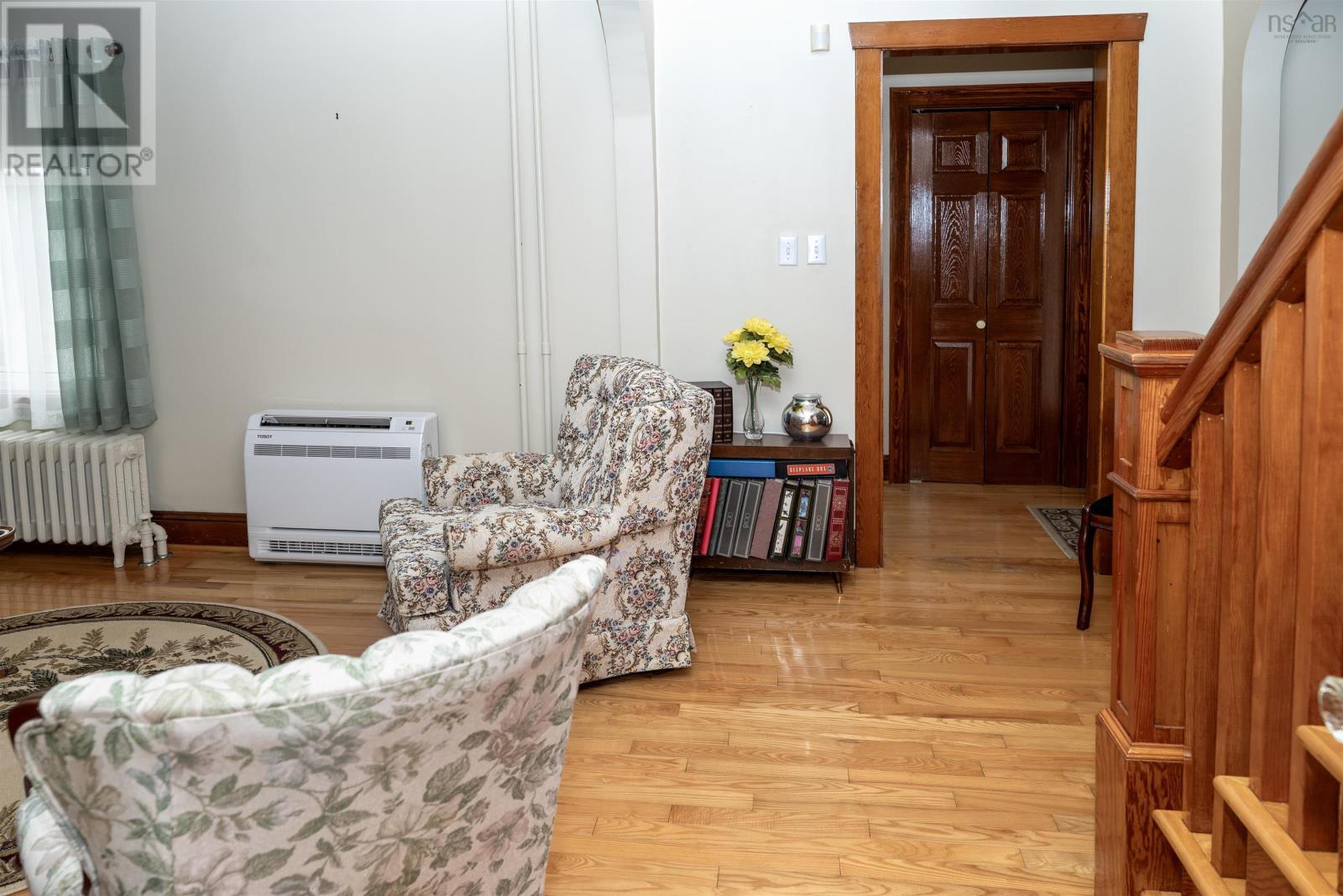 Property 23 of 39 of 3403 HIGHWAY 28