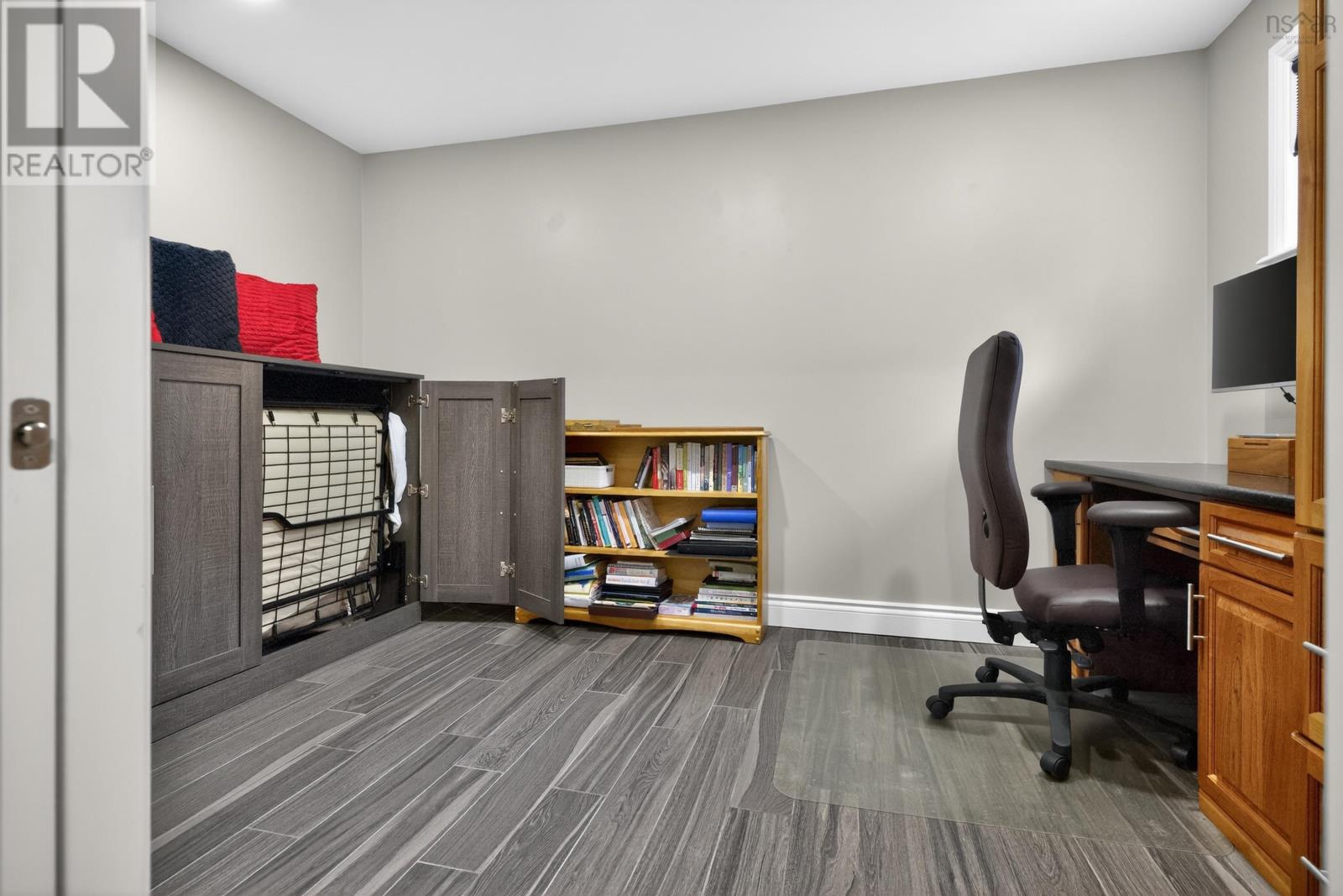 Property 30 of 51 of 40 Sutherland Dr Drive