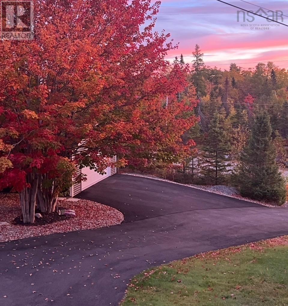 Property 4 of 51 of 40 Sutherland Dr Drive