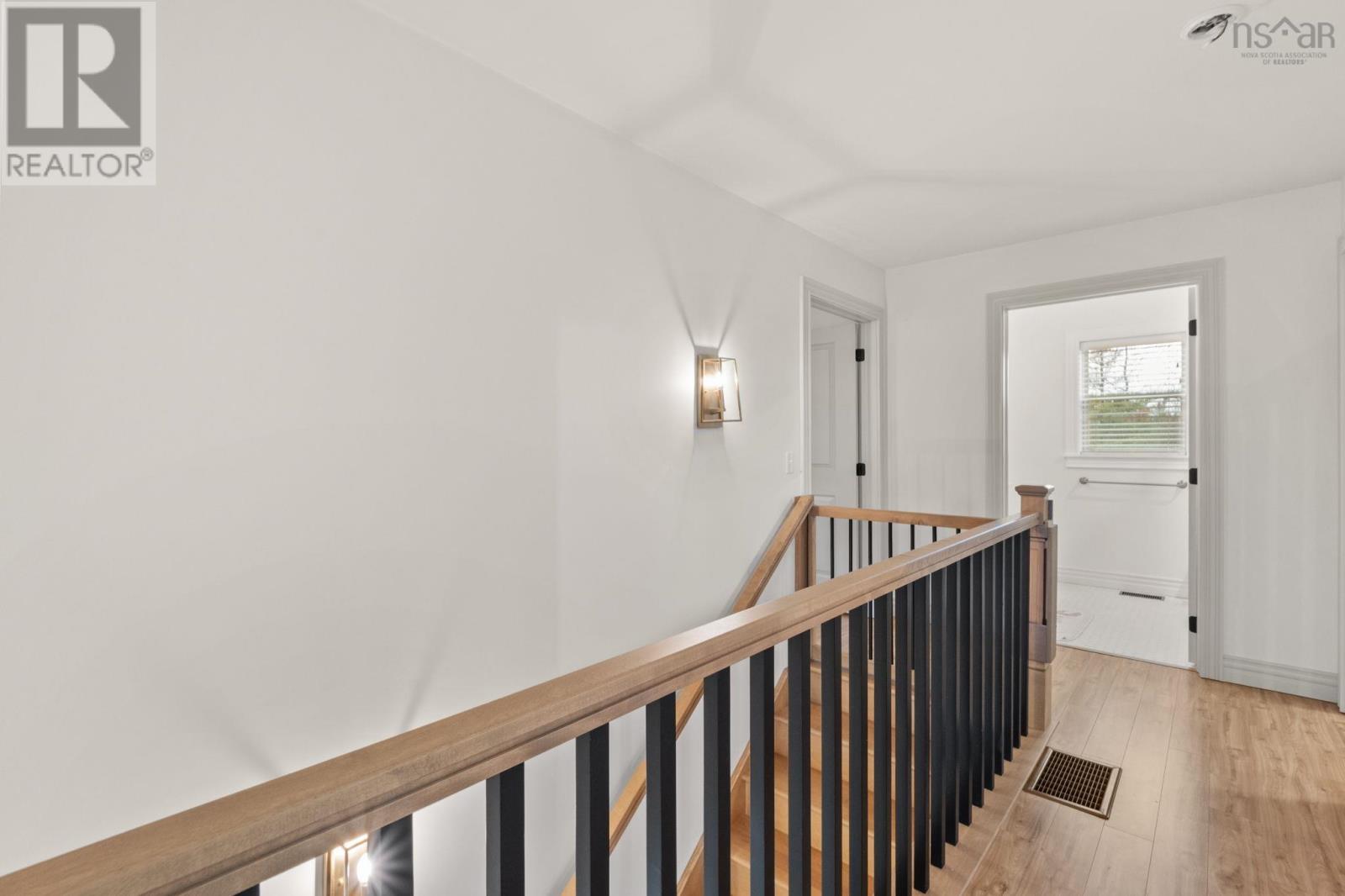 Property 23 of 42 of 15 Acorn Avenue