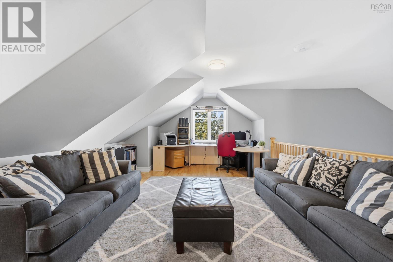 Property 25 of 50 of 124 Murray Road