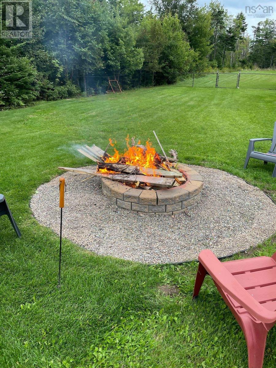 Property 46 of 50 of 124 Murray Road