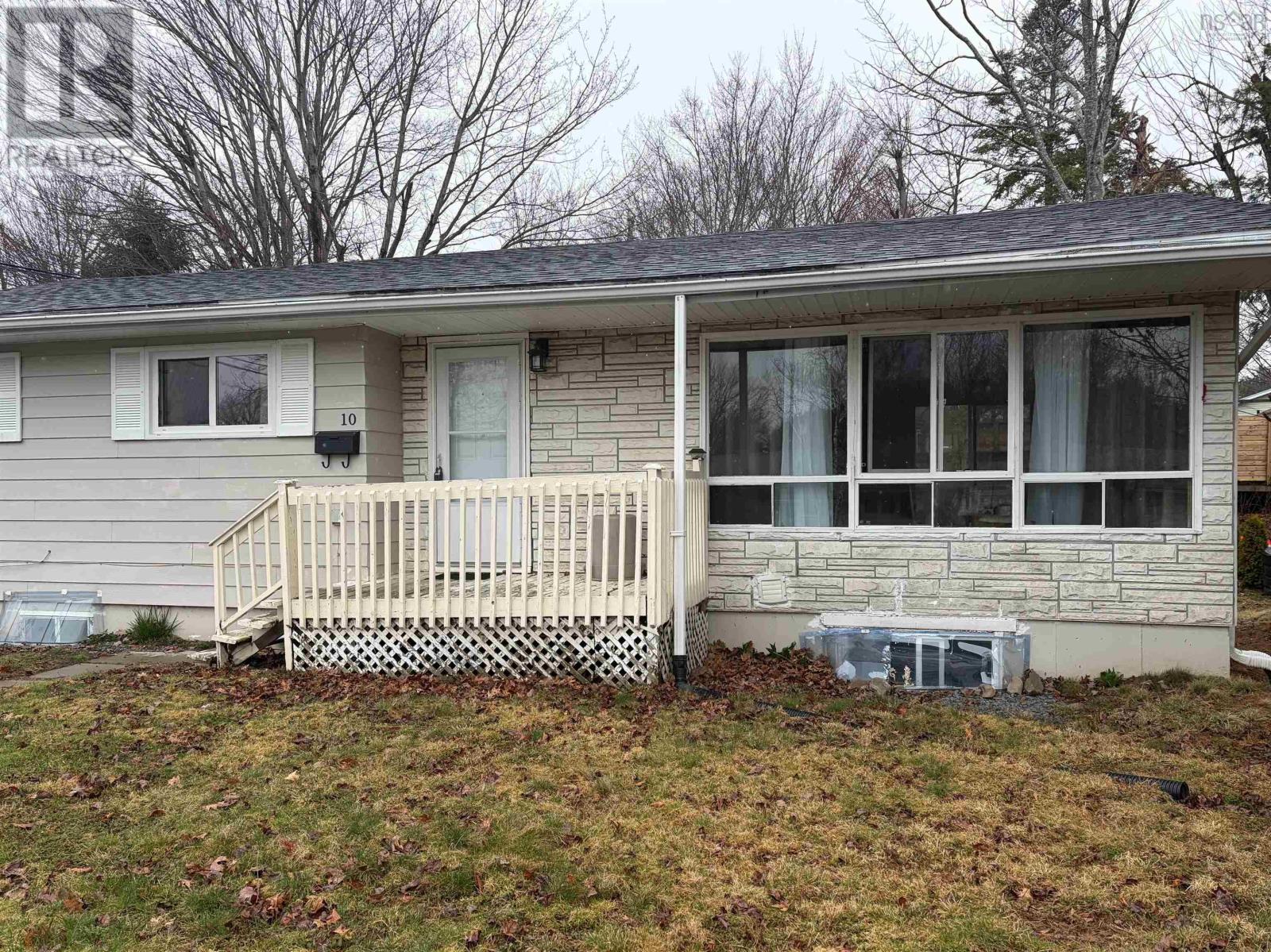 Property photo of 10 Chandler Drive