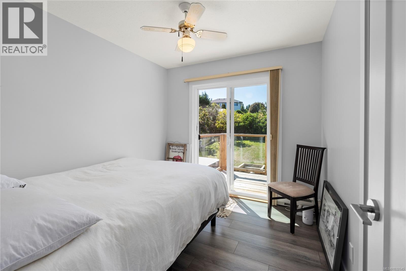 6255 SECHELT DR - 24