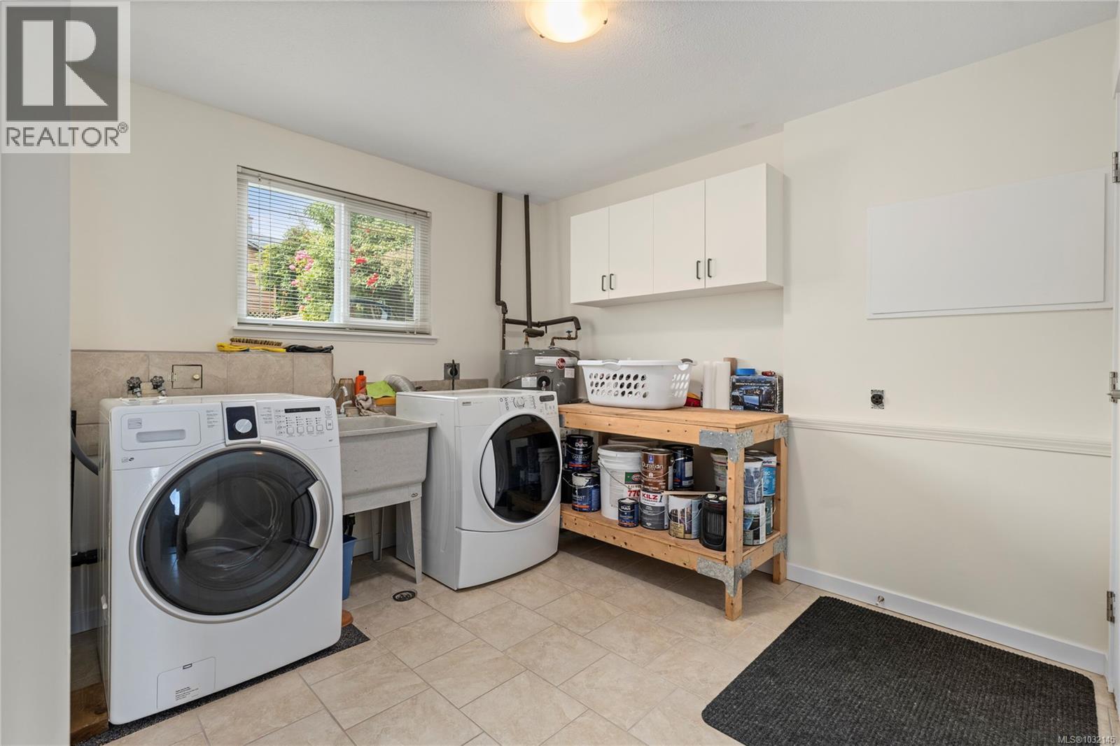 6255 SECHELT DR - 41