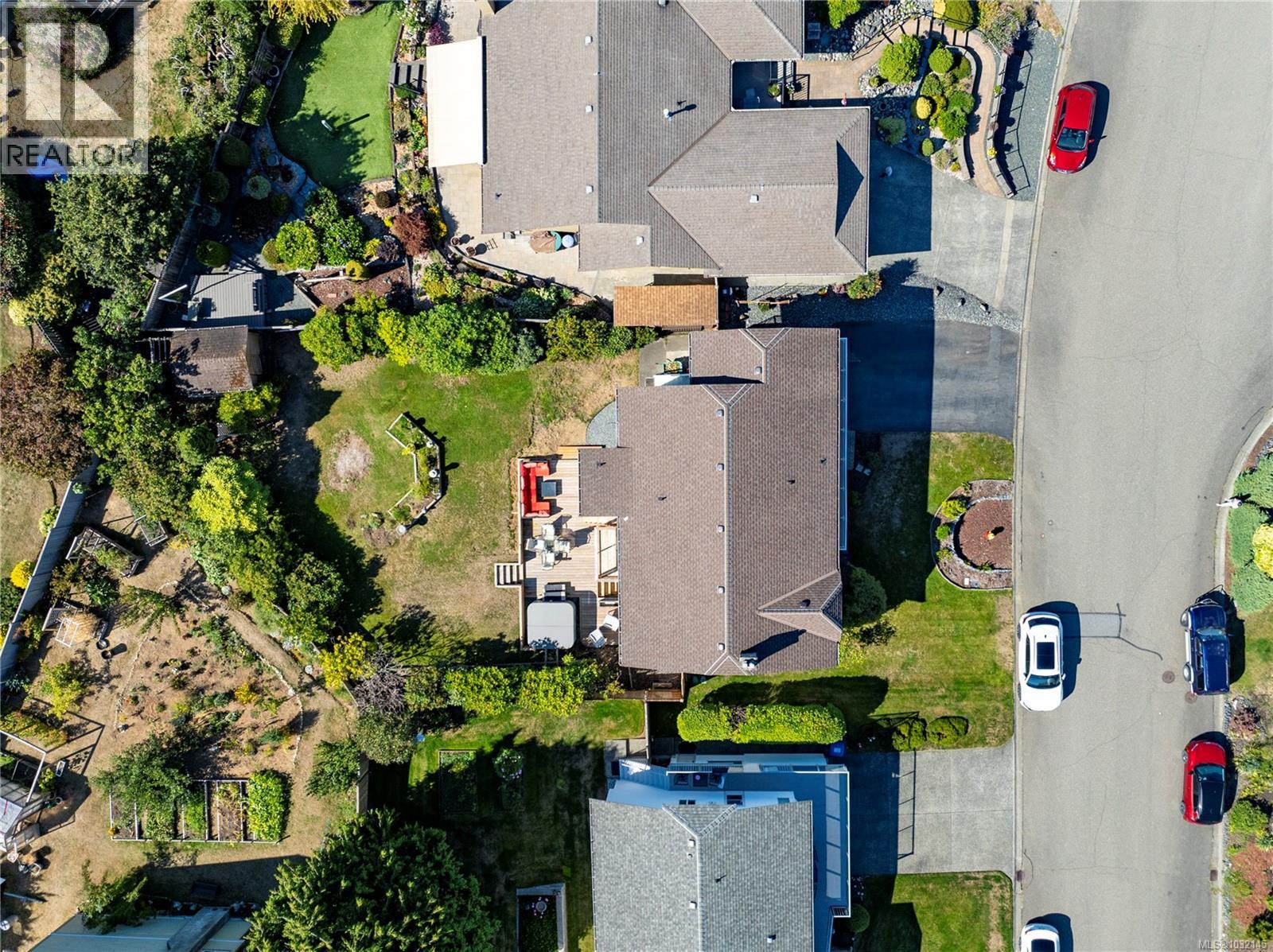 6255 SECHELT DR - 42