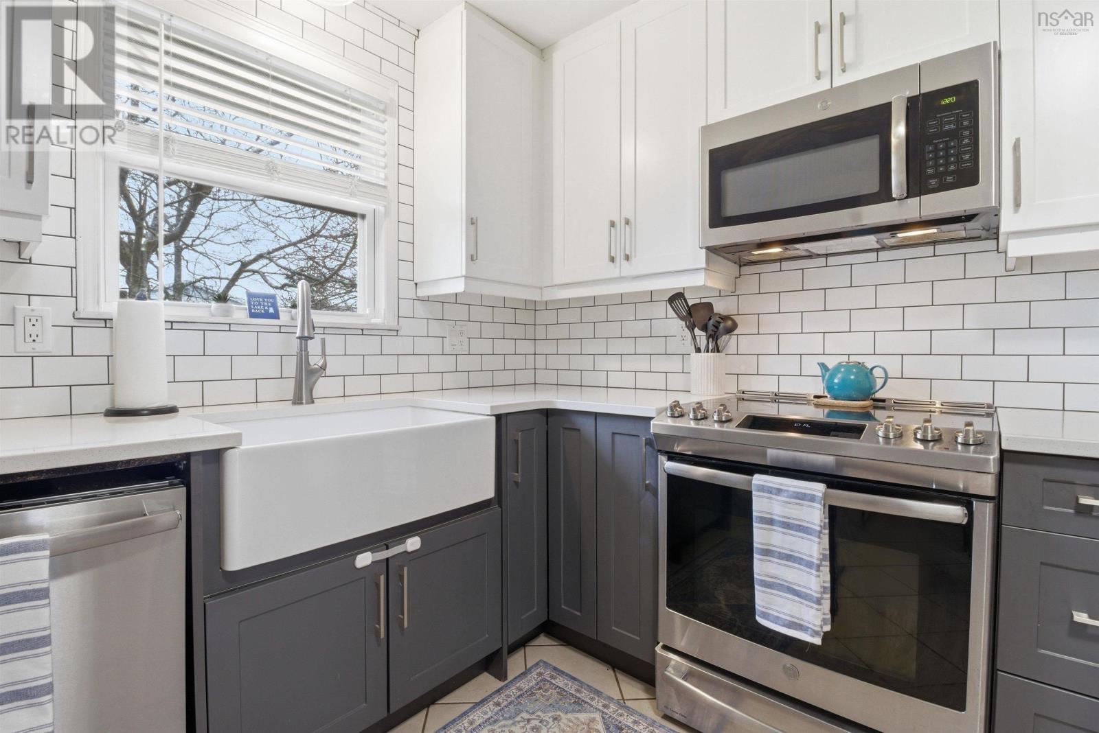 Property 14 of 41 of 10 Durham Way