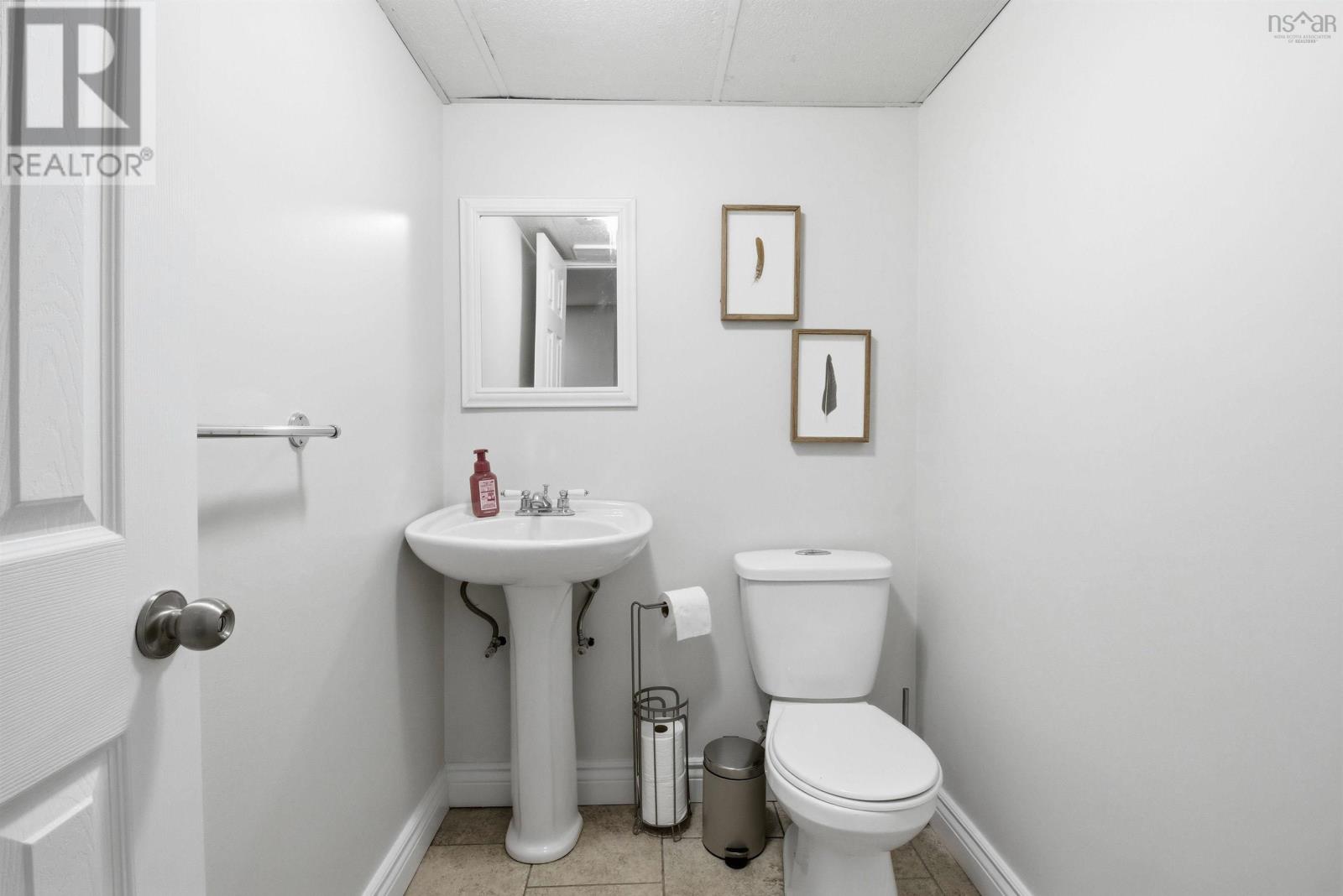 Property 32 of 41 of 10 Durham Way