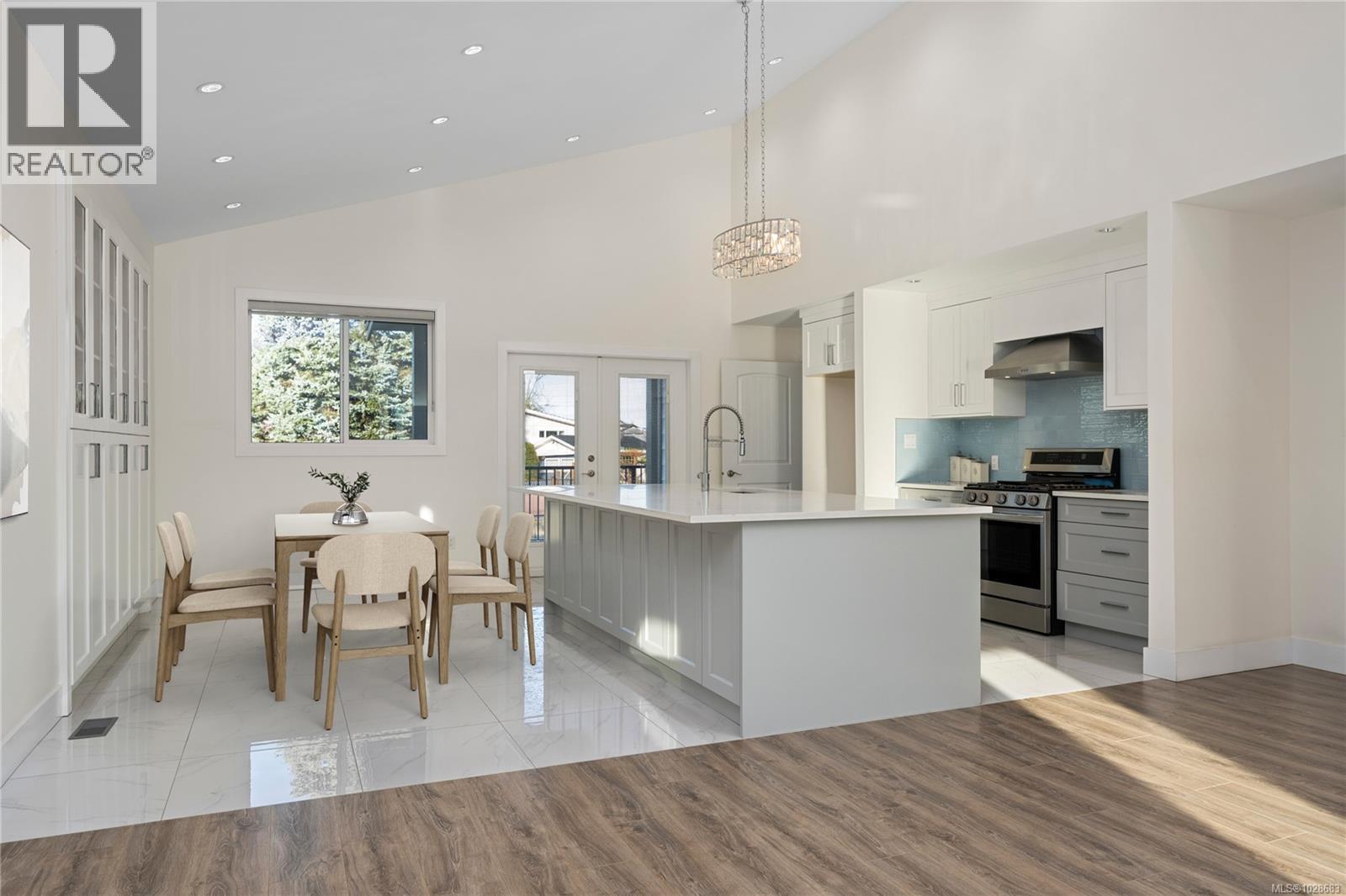 2270 Leighton Rd, Nanaimo