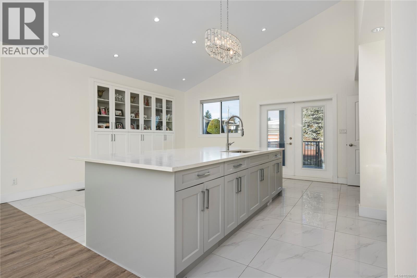 2270 Leighton Rd, Nanaimo