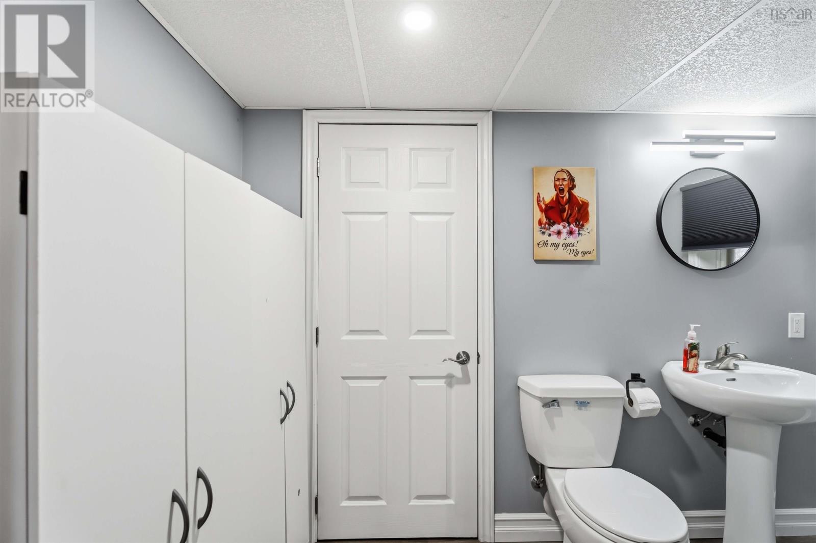 Property 42 of 50 of 7055 Highway 101